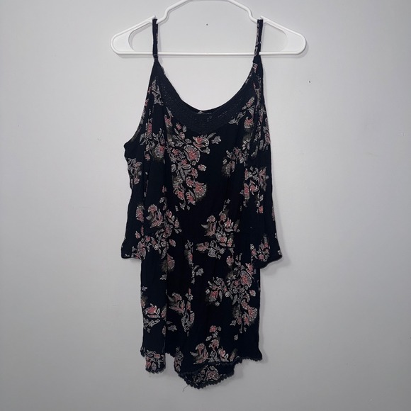 Mudd Pants - Mudd Women's Black Floral Cold Shoulder Romper Spaghetti Straps Size Large